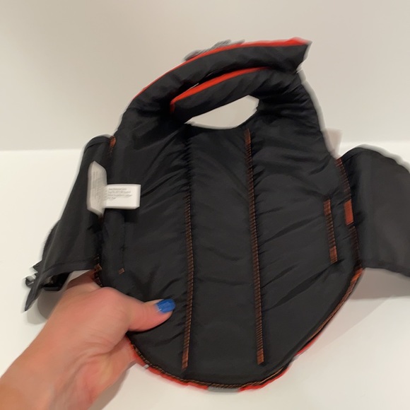 Dog Life Jacket in Size XS - Picture 4 of 9